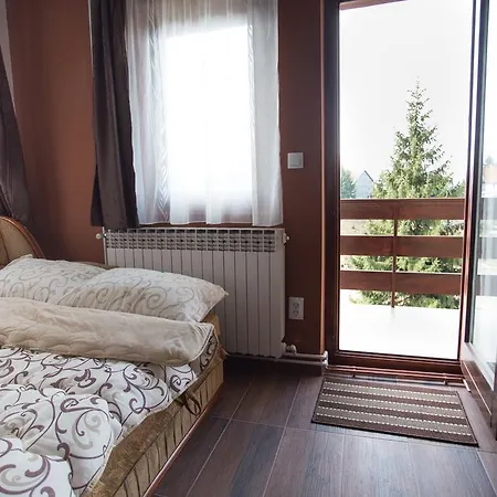 Tisa Apartman